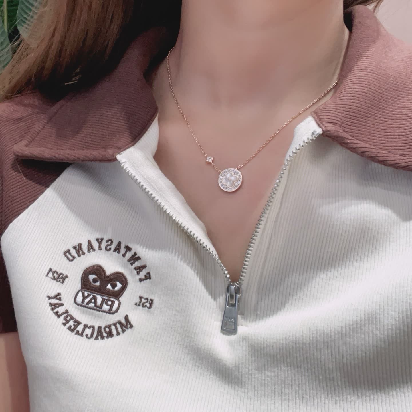 Louis Vuitton Monogram Flower Diamond Necklace